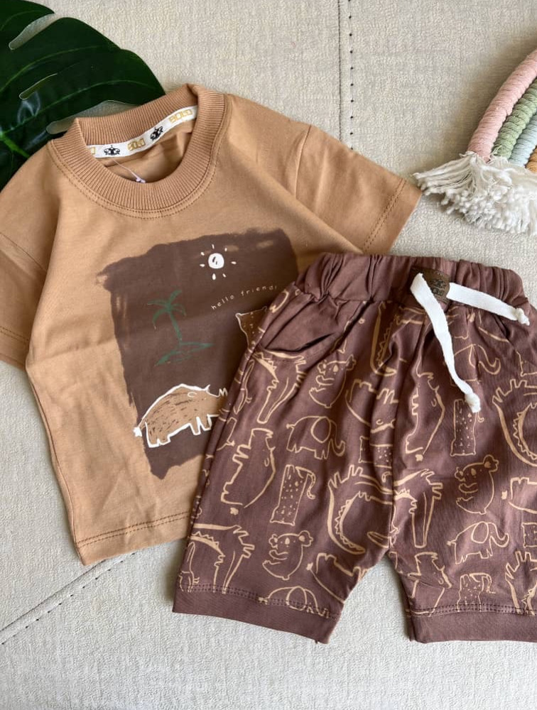 ست تیشرت و شلوارک طرح حیوانات جنگل