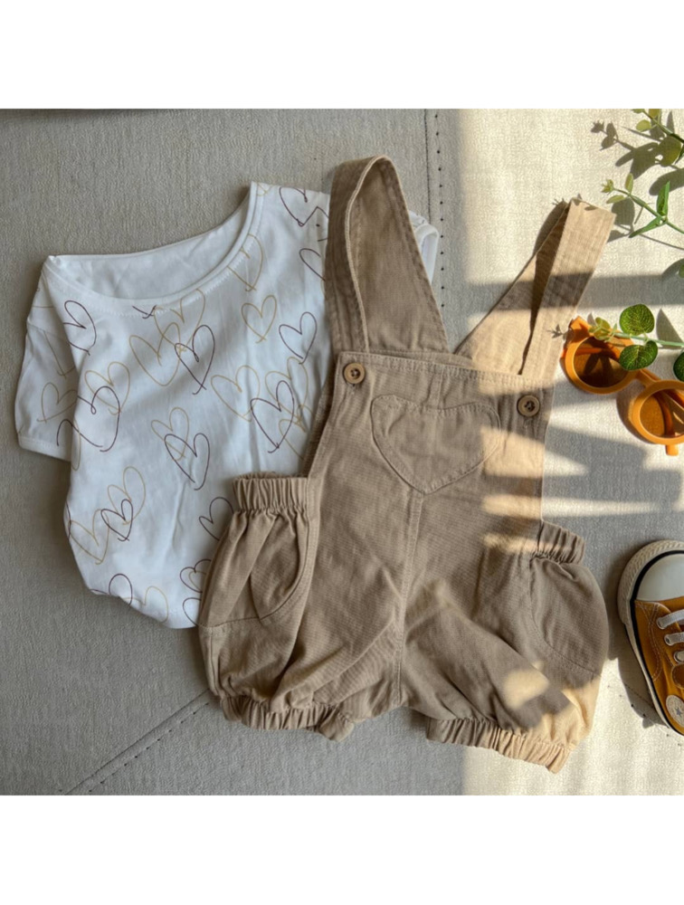 ست تیشرت و بیلر کرمی طرح قلب