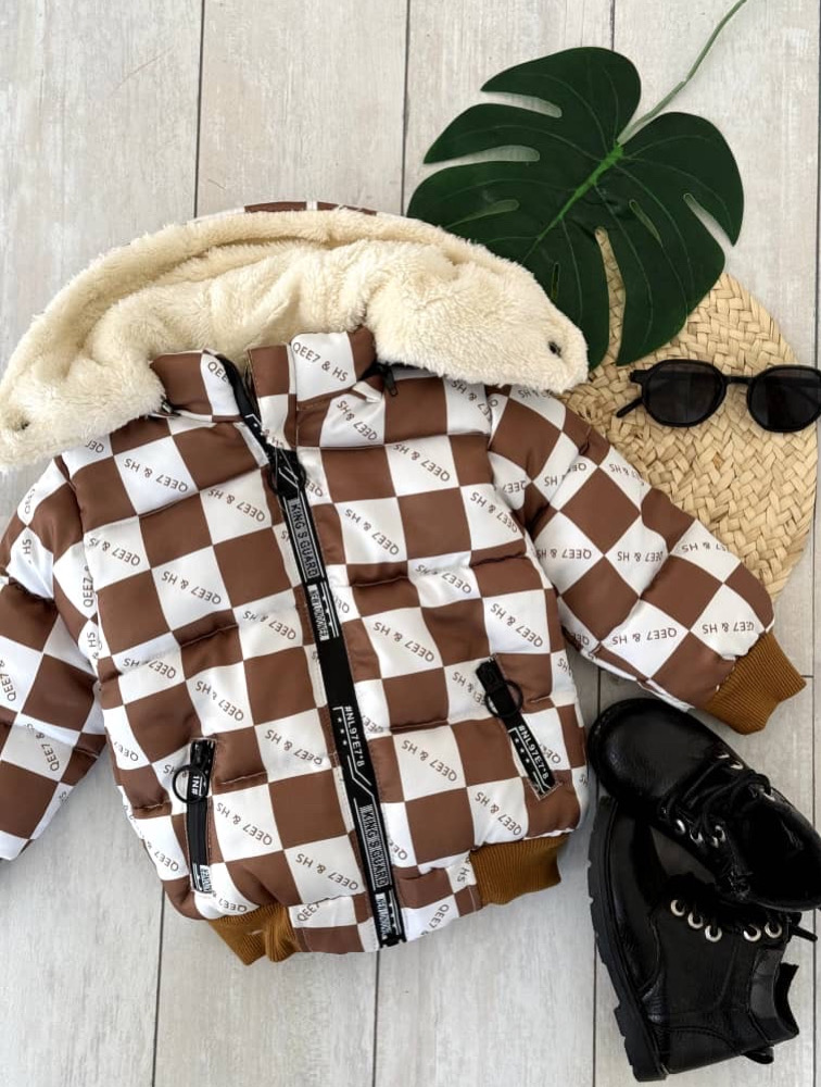 کاپشن چارخونه سفید قهوه ای