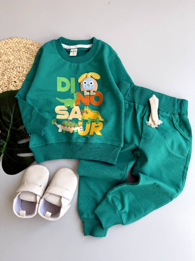 بلوز شلوار سبز دینو