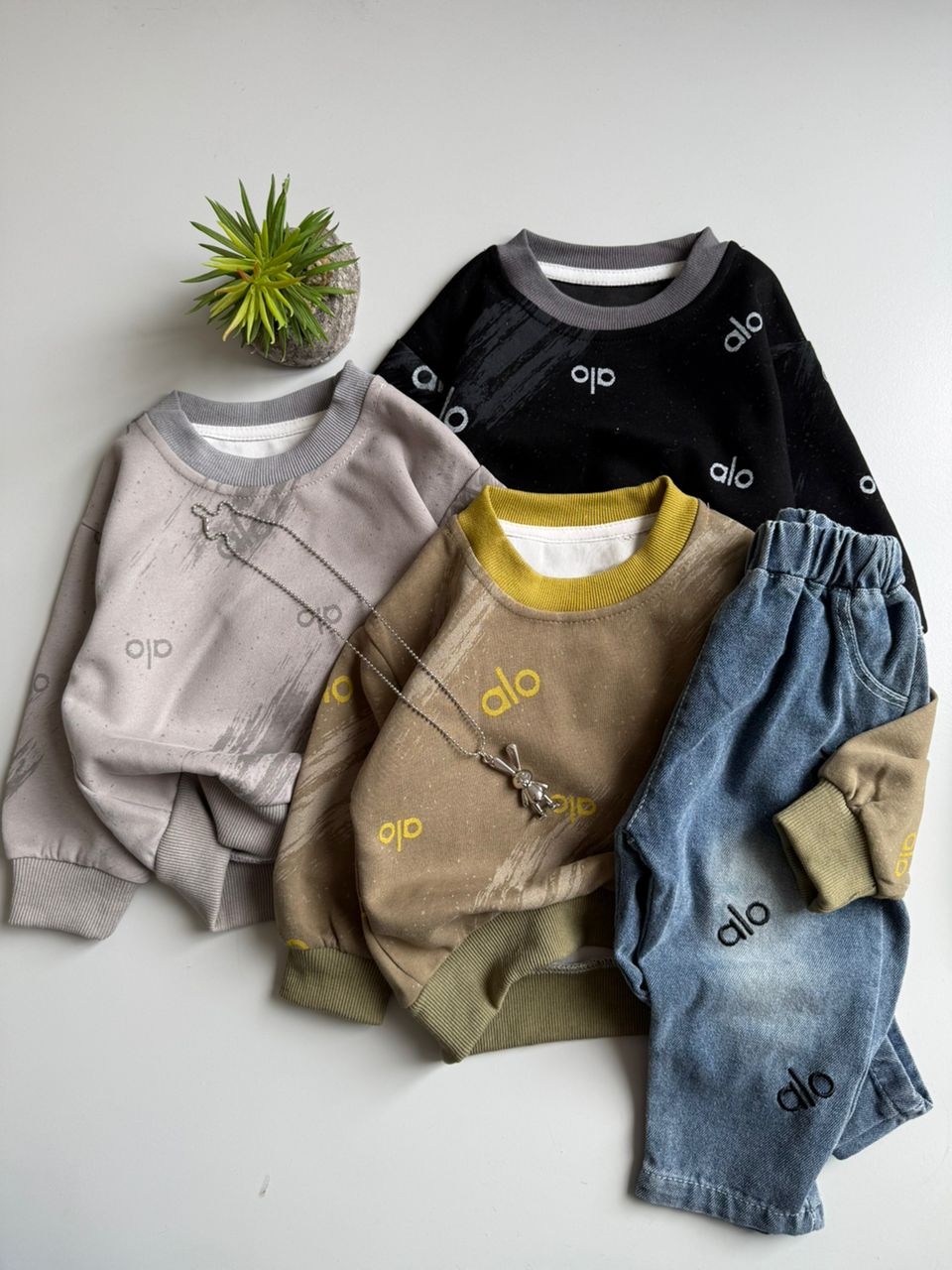 سه تیکه وارداتی alo